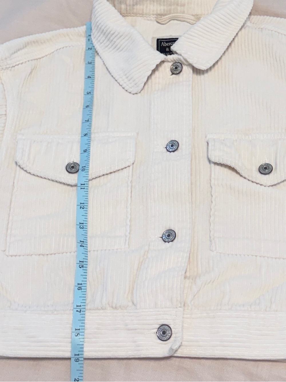 Abercrombie & Fitch Cream Corduroy Cropped Trucker Jacket Size Medium - Picture 11 of 11